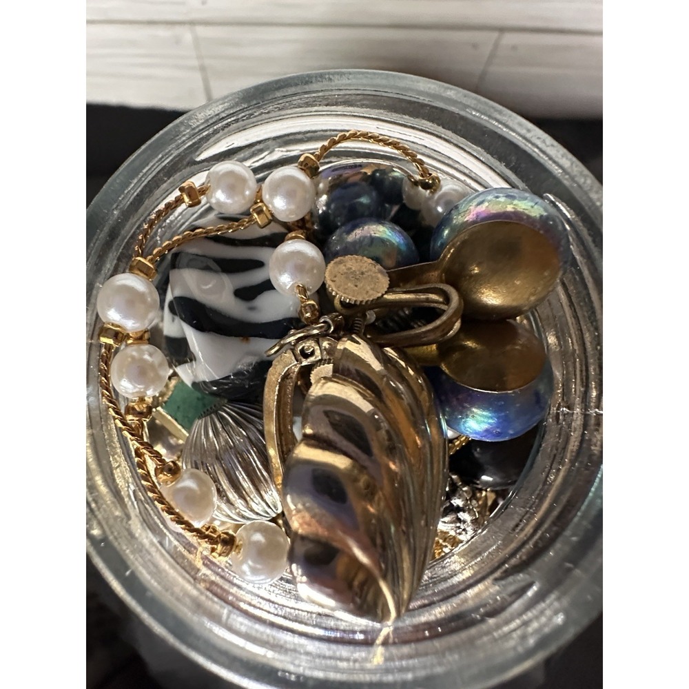 Mystery Mixed Jewelry Jar: Vintage-Modern Costume All Wearable Jewelry #11 Lot - Picture 9 of 10
